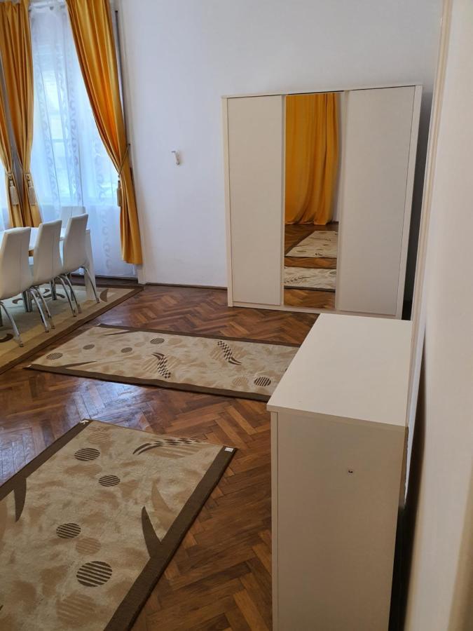 טימישוארה Apartament Enescu מראה חיצוני תמונה